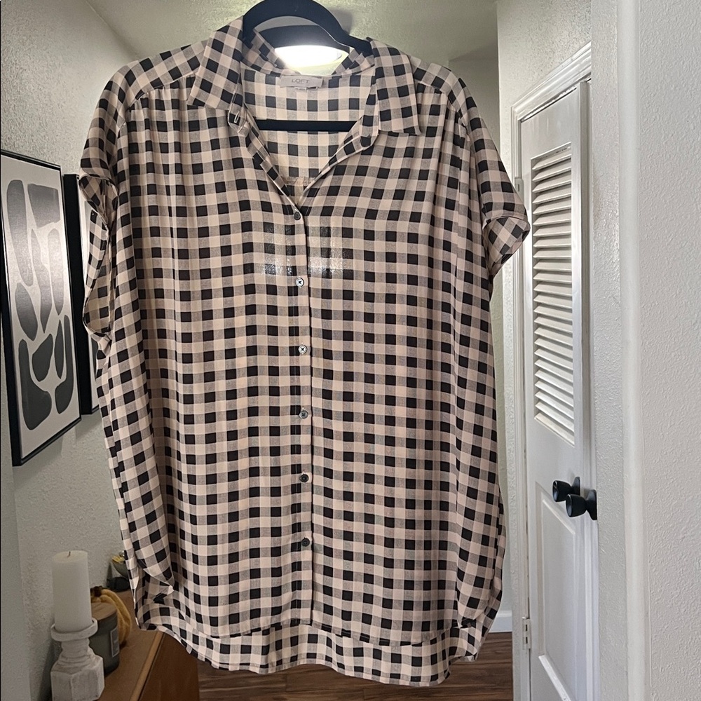 Loft Checkered Cap Sleeve Button Up Shirt